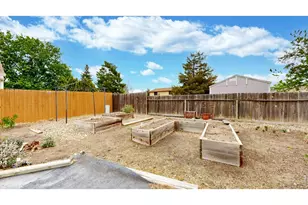 613 Chestnut Dr, Loveland, CO 80538 - Photo 23
