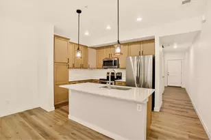 330 High Point Dr, Longmont, CO 80504 - Photo 5