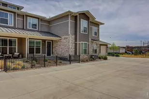 330 High Point Dr, Longmont, CO 80504 - Photo 3