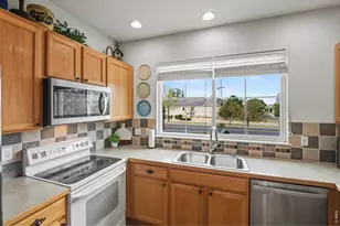 2980 Tabernash Dr, Loveland, CO 80538 - Photo 11
