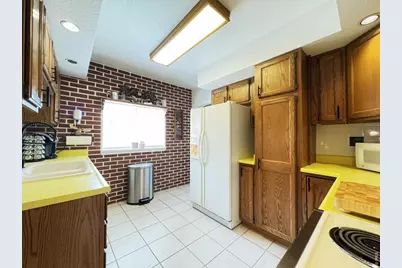 322 Euclid St, Fort Morgan, CO 80701 - Photo 21