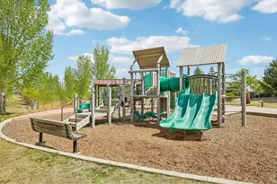 4153 N Park Dr, Loveland, CO 80538 - Photo 35