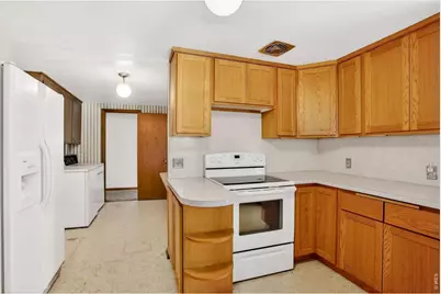1035 N 4th St, Berthoud, CO 80513 - Photo 25