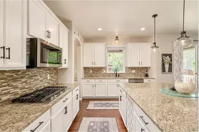 14247 Hudson St, Thornton, CO 80602 - Photo 9