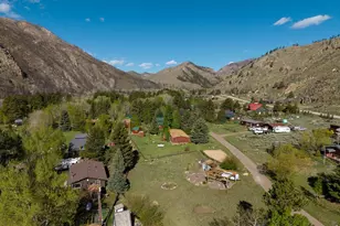185 Meadow Ln, Bellvue, CO 80512 - Photo 11