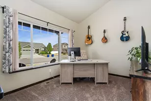 7001 Sumner St, Wellington, CO 80549 - Photo 7