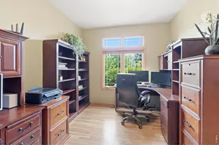 3327 Long Creek Dr, Fort Collins, CO 80528 - Photo 5