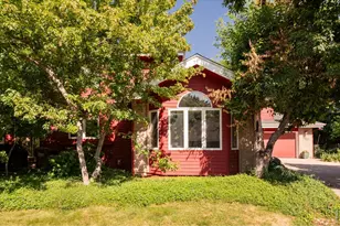 1127 Juniper Ave, Boulder, CO 80304 - Photo 3