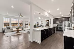 18934 W 95th Ln, Arvada, CO 80007 - Photo 5