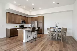 6826 School House Dr, Timnath, CO 80547 - Photo 3