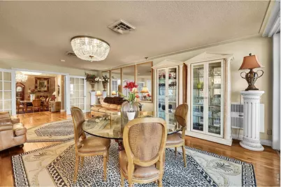 2123 Clubhouse Dr, Greeley, CO 80634 - Photo 9