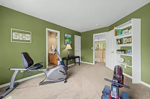 1044 Willow Creek Cir, Longmont, CO 80503 - Photo 23