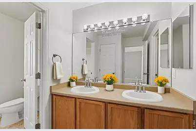 9758 Laredo St #9E, Commerce City, CO 80022 - Photo 17