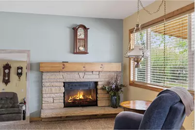 1225 N 4th St, Berthoud, CO 80513 - Photo 9