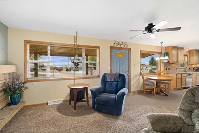 1225 N 4th St, Berthoud, CO 80513 - Photo 9