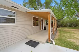1225 N 4th St, Berthoud, CO 80513 - Photo 7