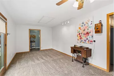 1225 N 4th St, Berthoud, CO 80513 - Photo 23