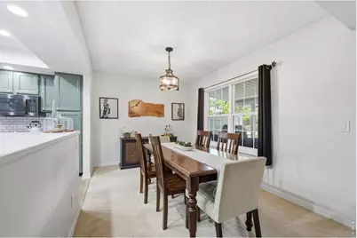2598 S Vaughn Way ##B, Aurora, CO 80014 - Photo 3