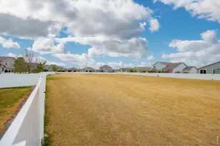 1379 Cimarron Cir, Eaton, CO 80615 - Photo 37
