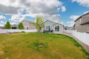 1379 Cimarron Cir, Eaton, CO 80615 - Photo 31