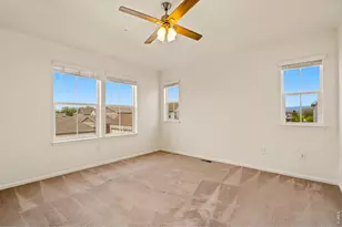 333 Zeppelin Wy, Fort Collins, CO 80524 - Photo 21