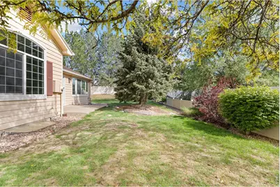9695 Independence Dr, Broomfield, CO 80021 - Photo 47
