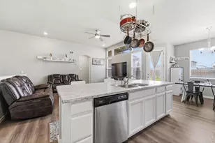 1111 Johnson St, Wiggins, CO 80654 - Photo 13