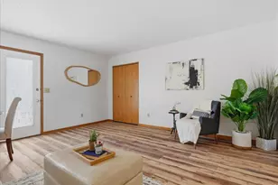 244 E 42nd St, Loveland, CO 80538 - Photo 7