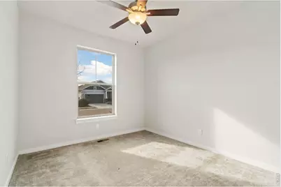 4281 Bluffview Dr, Loveland, CO 80537 - Photo 29