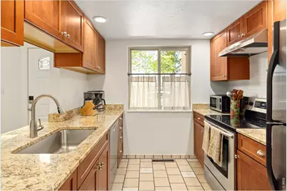 2939 Shady Holw E, Boulder, CO 80304 - Photo 9