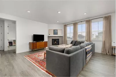 1710 Westport Ave, Berthoud, CO 80513 - Photo 9