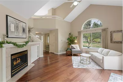 907 Hover Ridge Cir #4, Longmont, CO 80501 - Photo 7