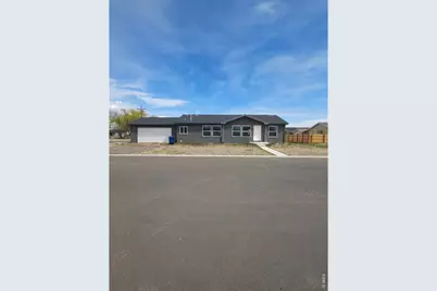 113 Juniper Cir, Log Lane Village, CO 80705 - Photo 3