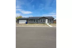 113 Juniper Cir, Log Lane Village, CO 80705 - Photo 1