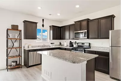 1072 Long Meadows St, Severance, CO 80550 - Photo 11