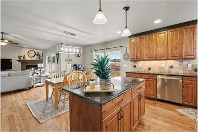 4708 Charleston Ave, Evans, CO 80634 - Photo 7