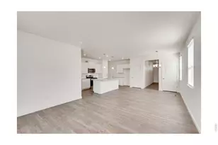812 Trumpet Ln, Windsor, CO 80550 - Photo 3
