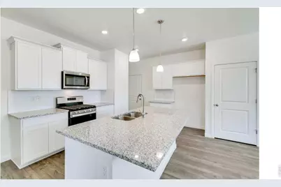 812 Trumpet Ln, Windsor, CO 80550 - Photo 7