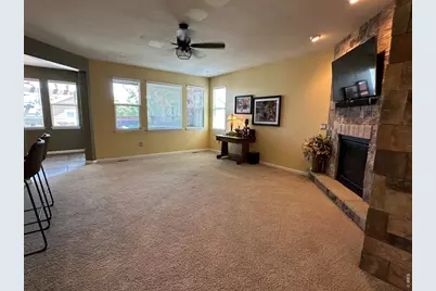 3418 New Castle Dr, Loveland, CO 80538 - Photo 9