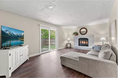 2501 Sunstone Dr, Fort Collins, CO 80525 - Photo 13
