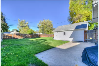 315 W 8th St, Loveland, CO 80537 - Photo 29