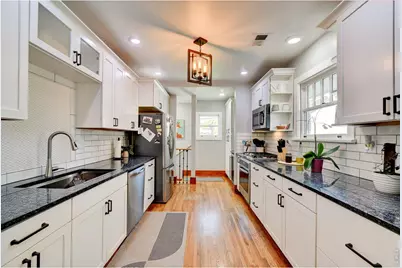 315 W 8th St, Loveland, CO 80537 - Photo 11