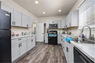 1412 7th Ave, Greeley, CO 80631 - Photo 11