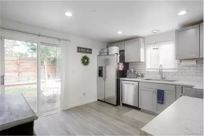 9201 W 104th Pl, Broomfield, CO 80021 - Photo 15