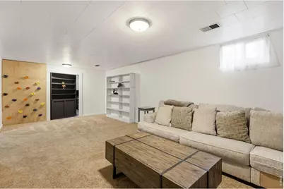2816 W 27th St, Greeley, CO 80634 - Photo 13
