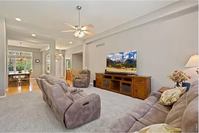 527 Valley View Rd, Loveland, CO 80537 - Photo 11