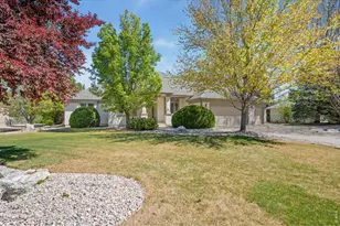 527 Valley View Rd, Loveland, CO 80537 - Photo 3