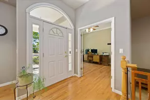 527 Valley View Rd, Loveland, CO 80537 - Photo 5