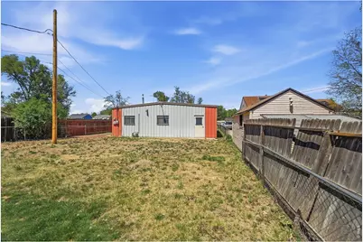 2322 W 9th St, Greeley, CO 80634 - Photo 35
