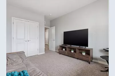 1929 Covered Bridge Pkwy, Windsor, CO 80550 - Photo 17